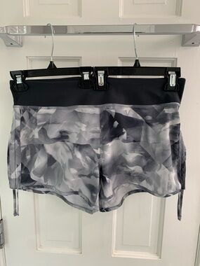 Lucy Black and Gray Marble-Print Athletic Shorts
